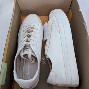 NWT/NIB Soludos Women's Leather Ibiza Platform Sneakers In Oasis White. Size 8.5